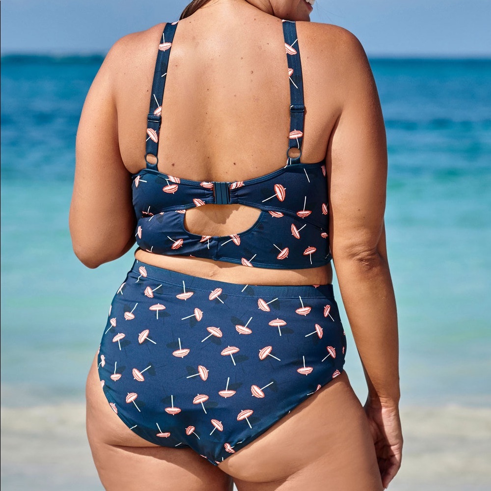 Nip Tuck High Waisted Bottoms - image 4